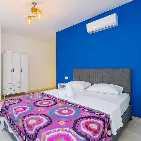 Mel Town Bed & Breakfast